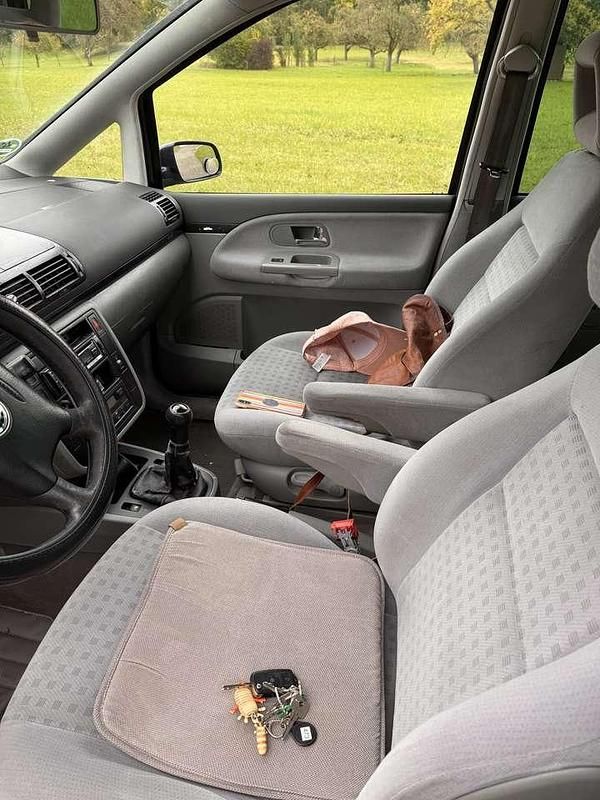 Gebraucht 2001 VW Sharan Family Van / Kleinbus | 1.980 € (Fairer Preis) - Bild 1/4