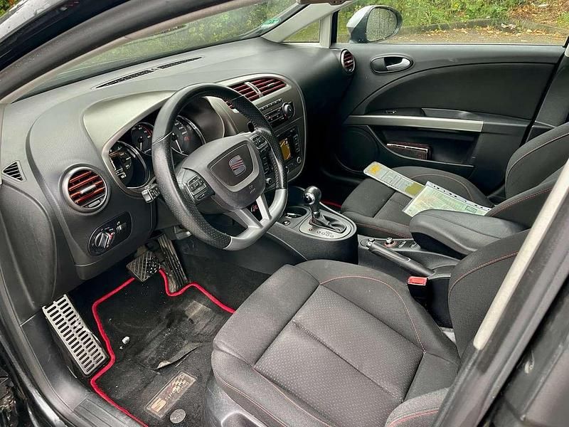 Gebraucht Seat Leon FR 211 PS (155 kW) 2011 Grau Limousine