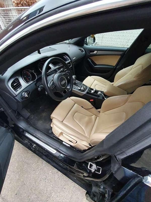 Second-hand Audi A5 170 CP (125 kW) 2014 Negru Coupe