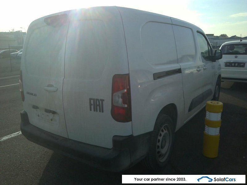 Gebraucht Fiat Doblò 109 PS (80 kW) 2024 Weiß Van / Kleinbus