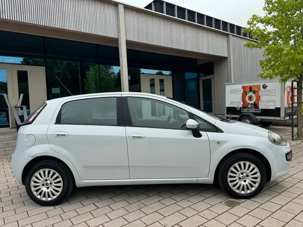 Gebraucht Fiat Punto 2013 Weiß Kleinwagen