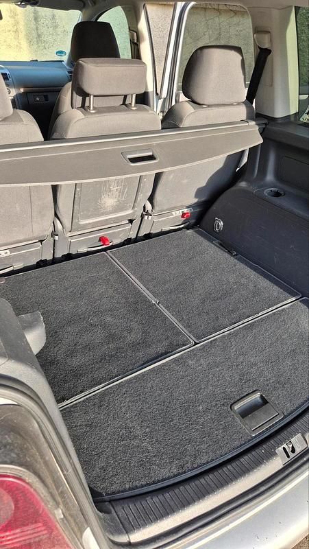 Gebraucht VW Touran 140 PS (102 kW) 2007 Silber Van / Kleinbus