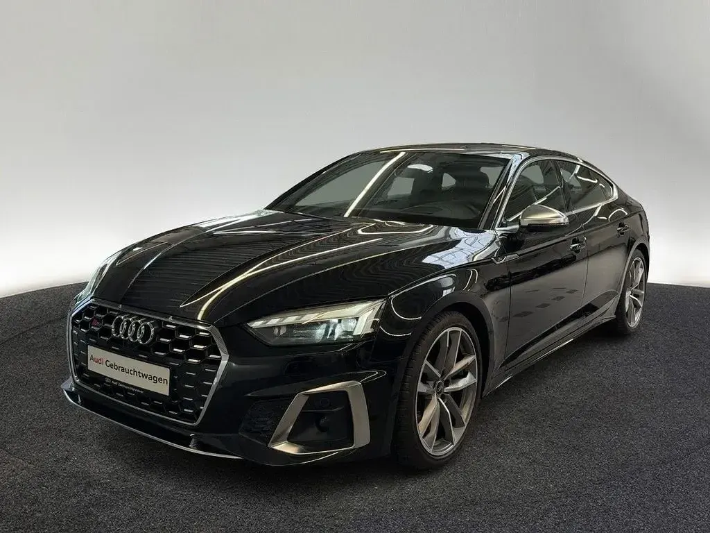 Gebraucht Audi S5 Sportback Ambiente 341 PS (250 kW) 2022 Mythosschwarz metallic Kleinwagen