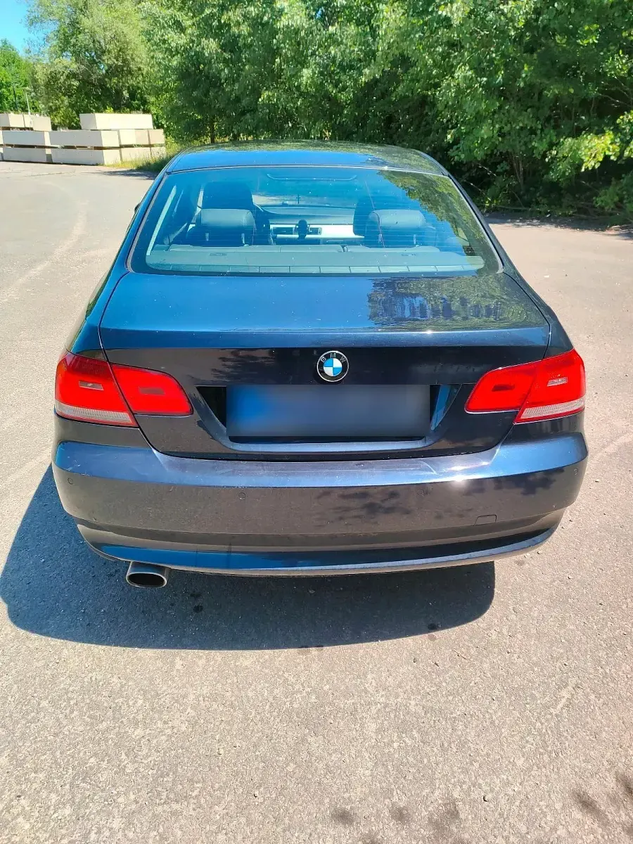 Gebraucht BMW 320 177 PS (130 kW) 2007 Blau Coupé