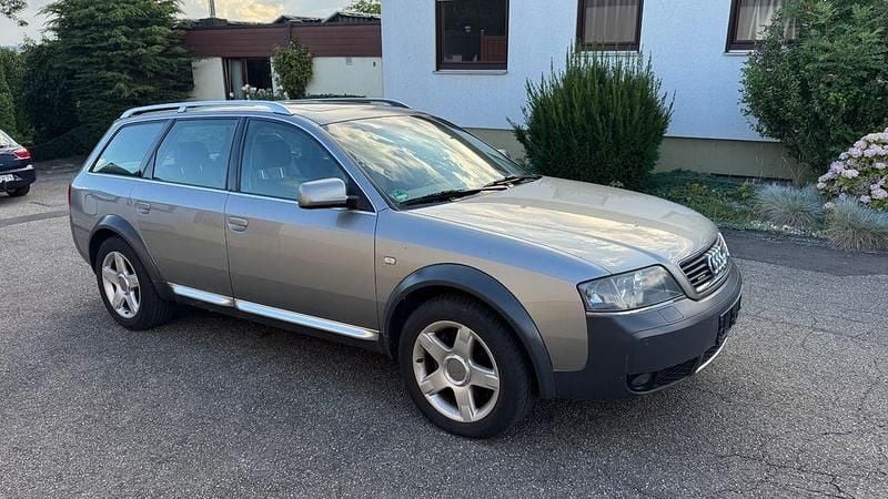 Grau Gebraucht 2001 Audi A6 Allroad Sport Kombi | 10.800 € (Teuer) - Bild 1/4