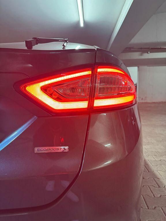 Gebraucht Ford Mondeo Titanium 241 PS (177 kW) 2014 Grau Limousine