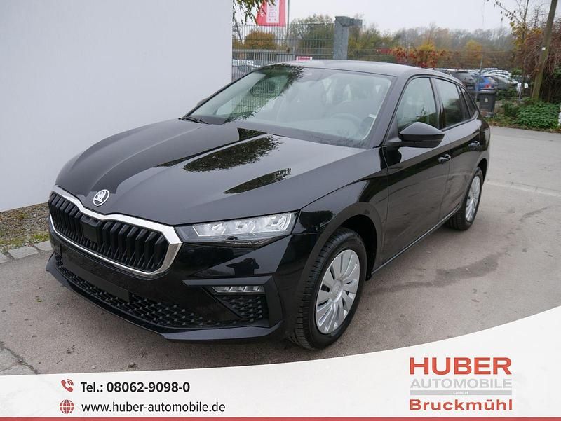 Neu Skoda Scala Selection 116 PS (85 kW) 2026 Blackmagic perleffekt Kleinwagen