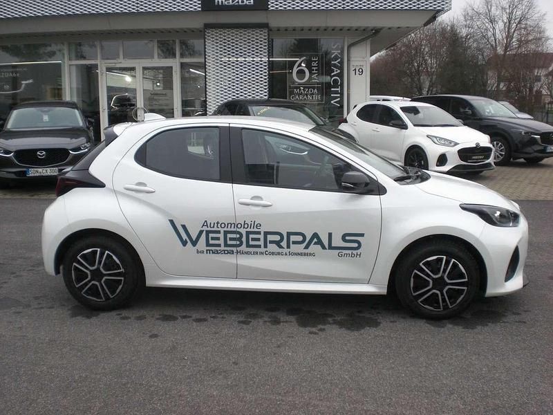 Gebraucht Mazda 2 Center-Line 92 PS (67 kW) 2025 Northern white pearl Kleinwagen