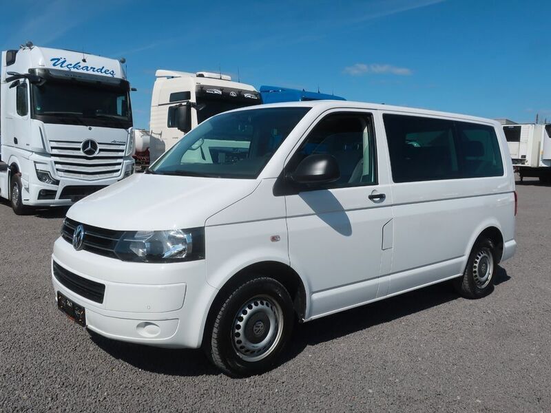 Weiß Gebraucht 2015 VW T5 Startline Van | 19.900 € (Teuer) - Bild 1/4
