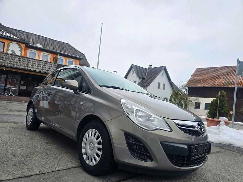 Gebraucht Opel Corsa Selection 69 PS (50 kW) 2012 Grau Kleinwagen