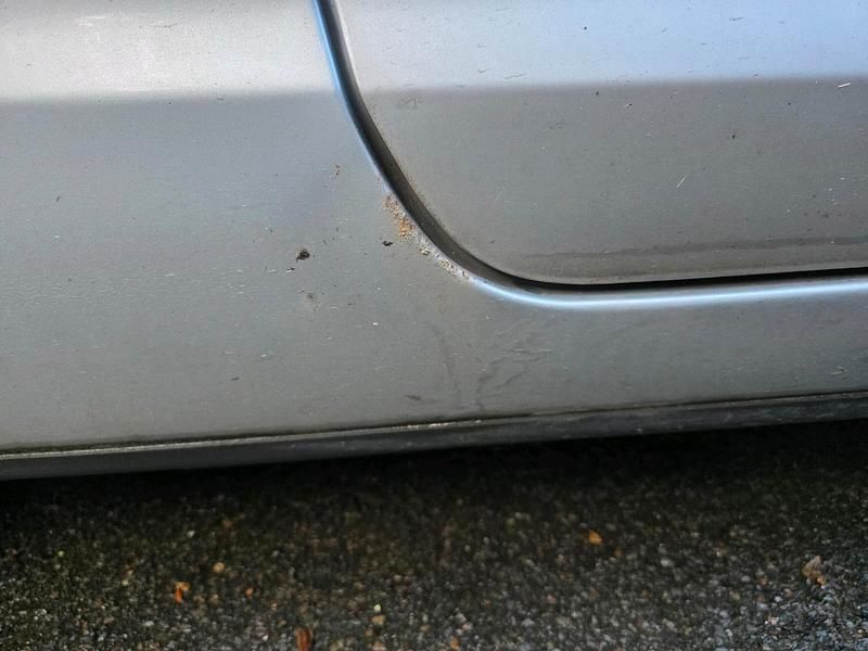 Gebraucht Ford Focus 80 PS (58 kW) 2010 Silber Kleinwagen