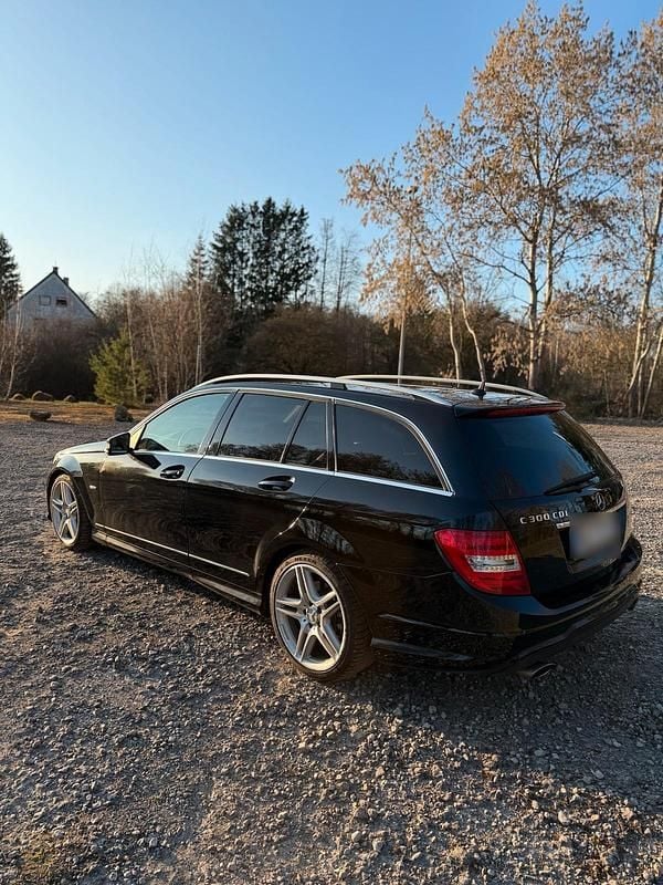 Gebraucht Mercedes C300 AMG 231 PS (169 kW) 2011 Schwarz Kombi