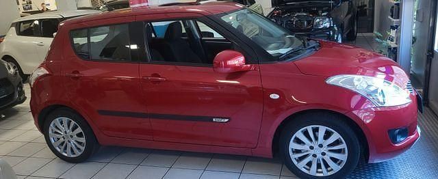 Gebraucht Suzuki Swift 93 PS (68 kW) 2013 Kleinwagen