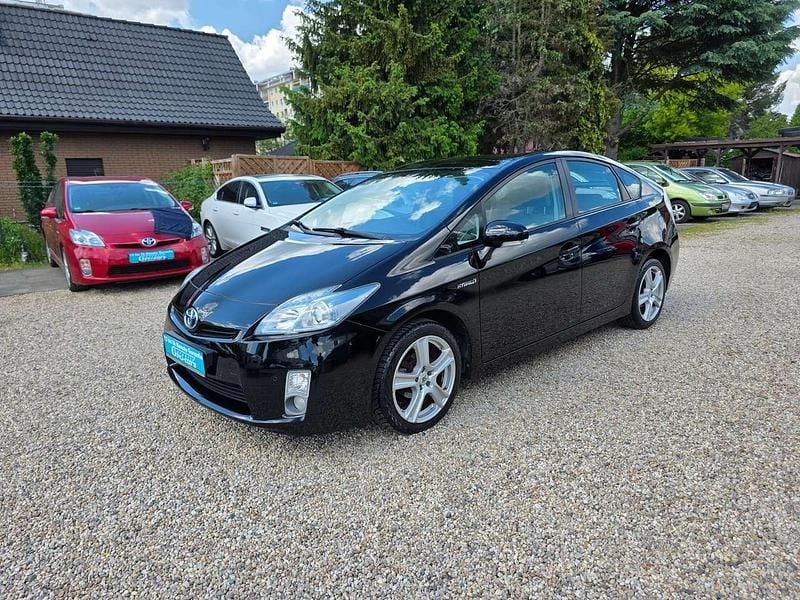 Gebraucht Toyota Prius 136 PS (100 kW) 2011 Schwarz Kleinwagen