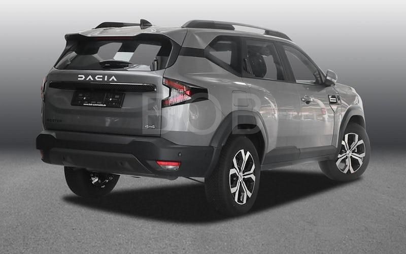 Usado Dacia Bigster Expression 131 HP (96 kW) 2025 Cinzento SUV