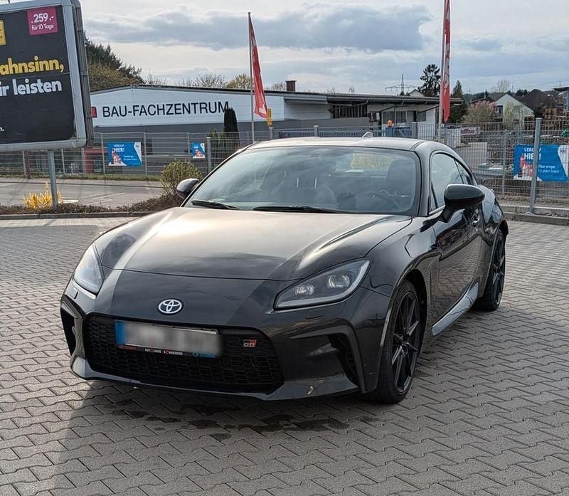 Gebraucht Toyota GR86 235 PS (172 kW) 2023 Schwarz Coupé