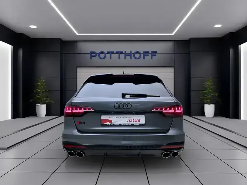 Gebraucht Audi S4 Sport 341 PS (250 kW) 2024 Grau Kombi