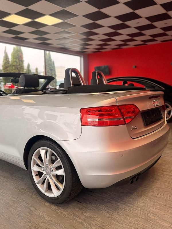 Gebraucht Audi A3 Cabriolet Ambition 160 PS (117 kW) 2013 Grau Cabrio