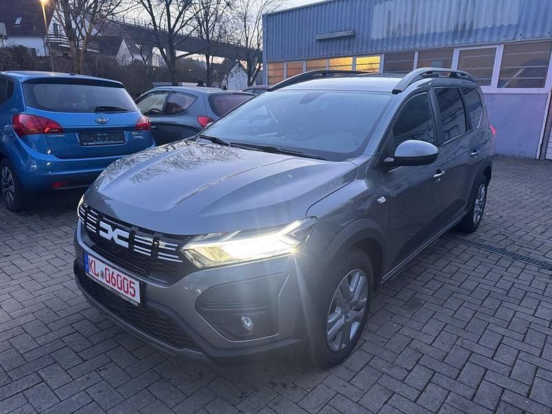 Gebraucht Dacia Jogger Expression 110 PS (80 kW) 2023 Van / Kleinbus