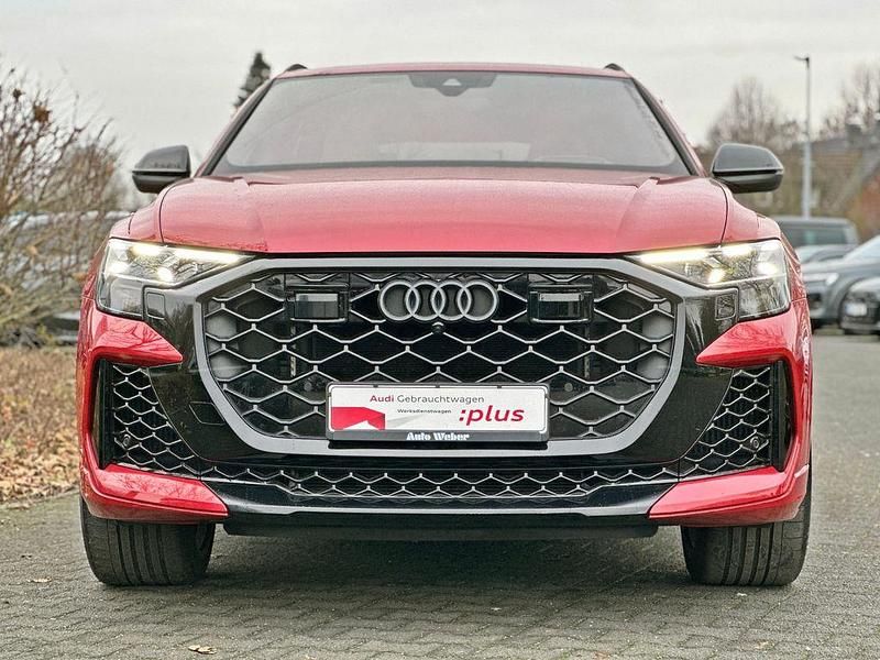 Gebraucht Audi RS Q8 Performance 640 PS (470 kW) 2024 Rot SUV