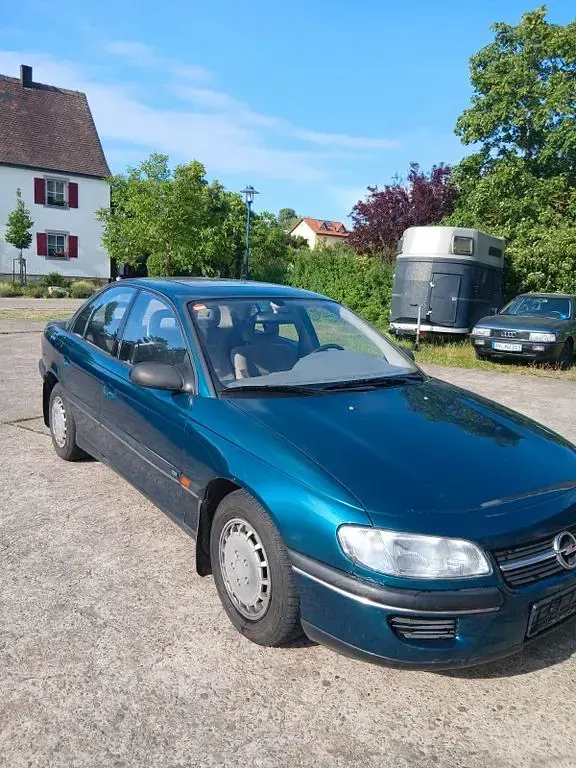 Gebraucht Opel Omega 136 PS (100 kW) 1994 Blau Limousine