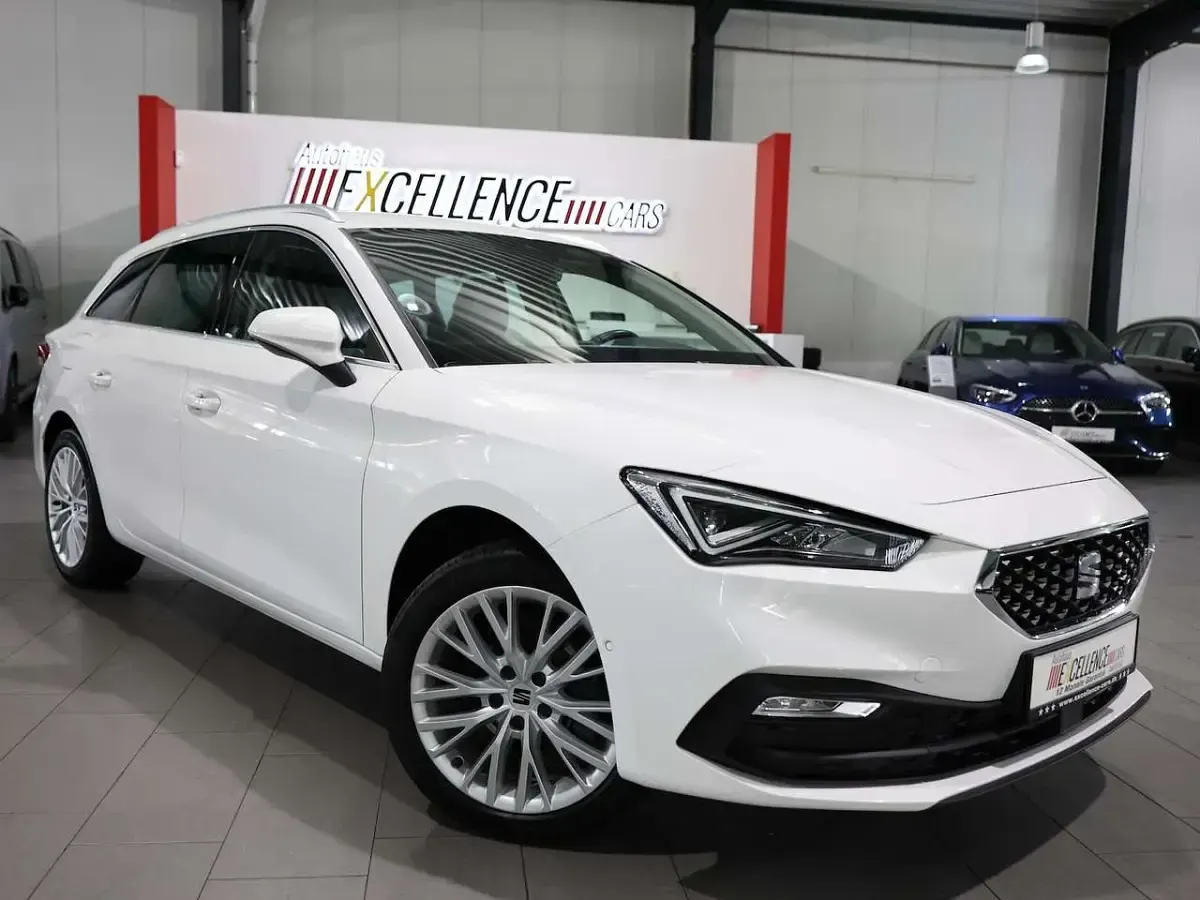 Gebraucht Seat Leon ST XCELLENCE 150 PS (110 kW) 2020 White candy Kombi