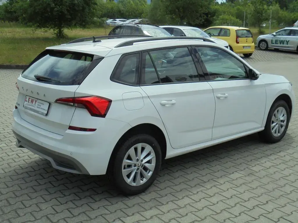 Gebraucht Skoda Kamiq 110 PS (80 kW) 2024 Weiß SUV