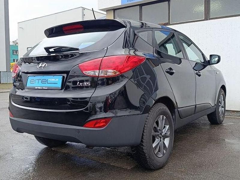 Second-hand Hyundai Tucson 135 CP (99 kW) 2013 Negru SUV