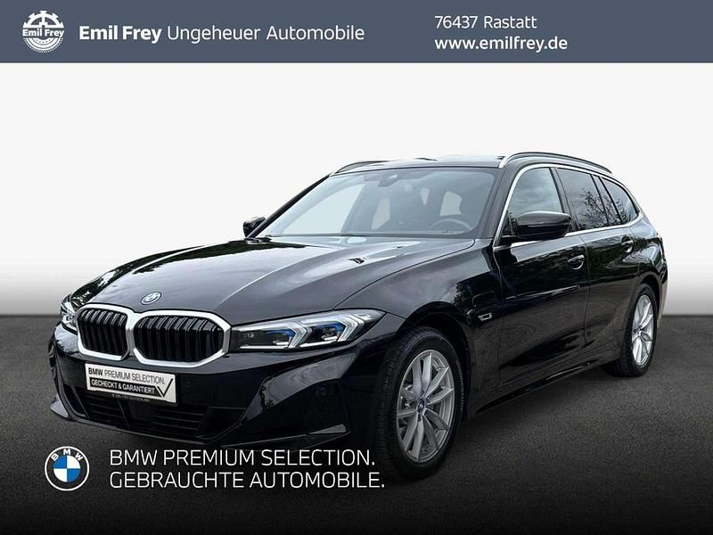 Schwarz Gebraucht 2022 BMW 330 Sport Line Kombi | 37.890 € (Etwas zu teuer) - Bild 1/3