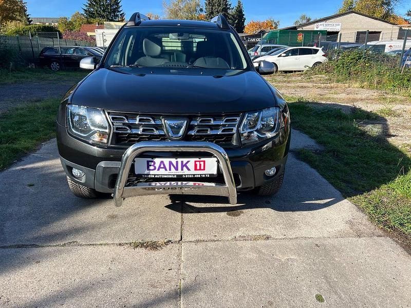 Schwarz Gebraucht 2014 Dacia Duster Prestige SUV | 7.990 € (Fairer Preis) - Bild 1/4