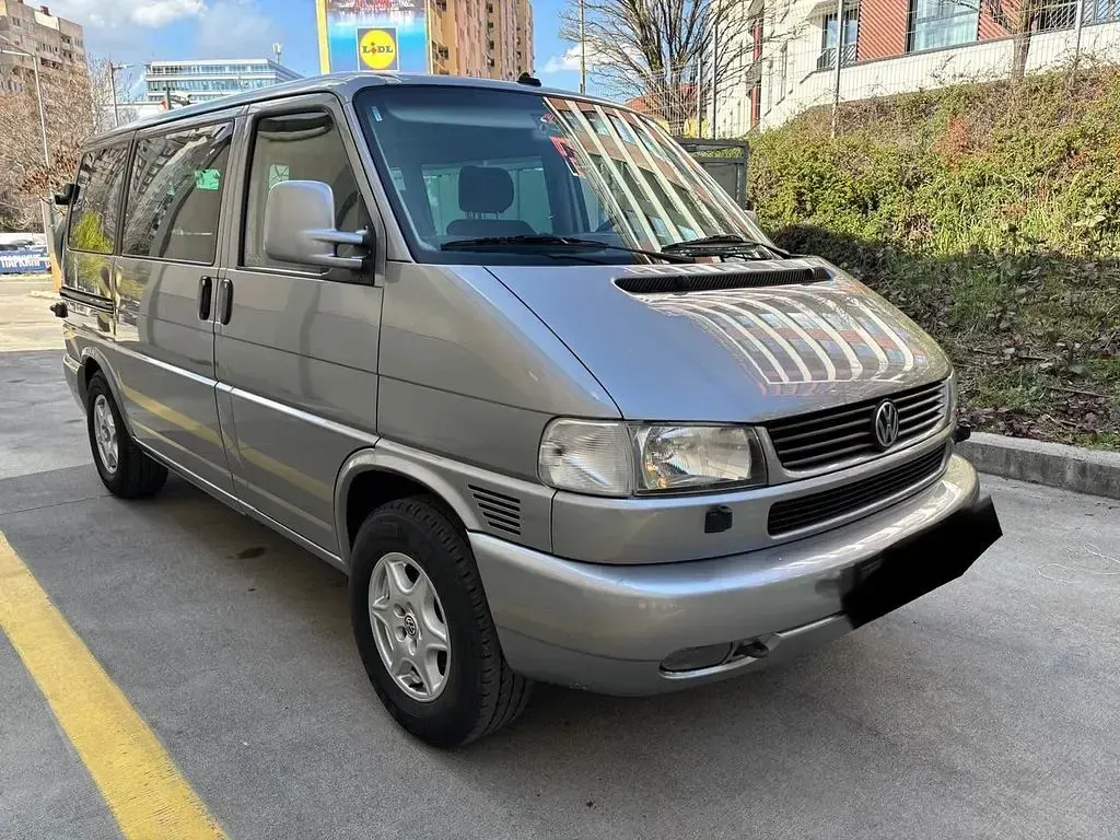 Second-hand VW Caravelle 116 CP (85 kW) 2000 Gri Van