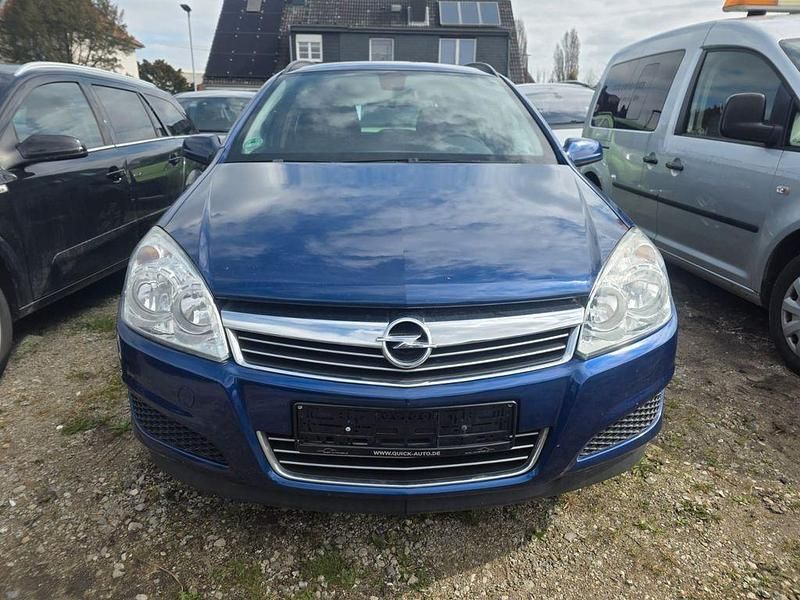 Gebraucht Opel Astra Edition 140 PS (102 kW) 2009 Blau Limousine