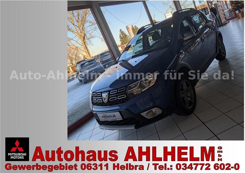 Blau Gebraucht 2020 Dacia Sandero Prestige Kleinwagen | 8.850 € (Guter Preis) - Bild 1/4
