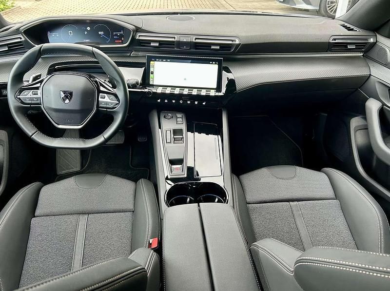 Gebraucht Peugeot 508 SW Allure 131 PS (96 kW) 2024 Silber Kombi