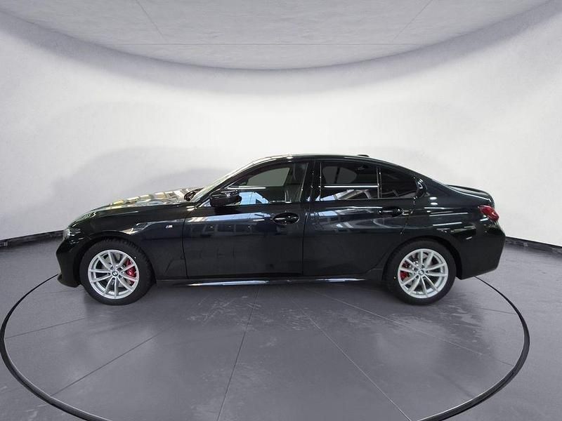 Gebraucht BMW 320 Performance 190 PS (139 kW) 2025 Black sapphire metallic Limousine