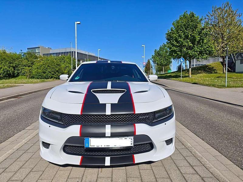 Gebraucht Dodge Charger 717 PS (527 kW) 2016 Weiß Limousine