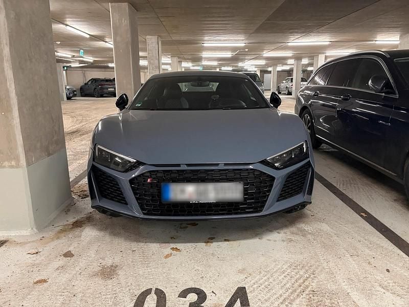 Używany Audi R8 Coupé 570 KM (419 kW) 2020 Szary Coupe
