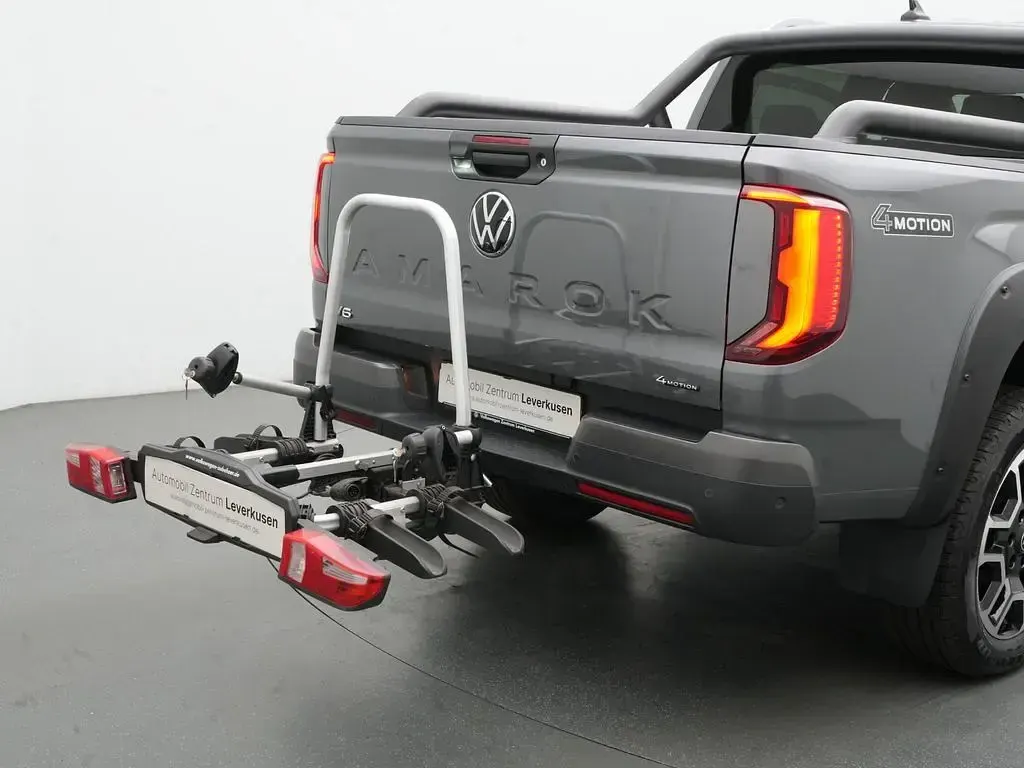 Gebraucht VW Amarok PanAmericana 241 PS (177 kW) 2024 Grau Pickup