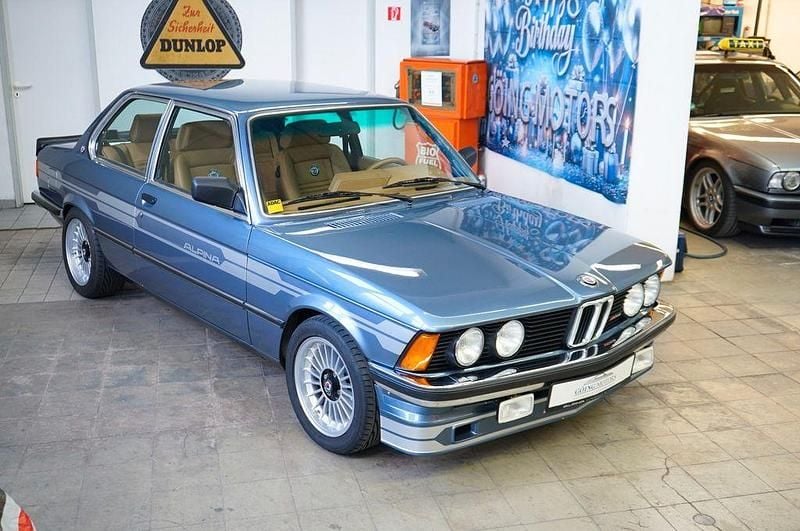 Gebraucht BMW 323 Performance 143 PS (105 kW) 1980 Blau Limousine