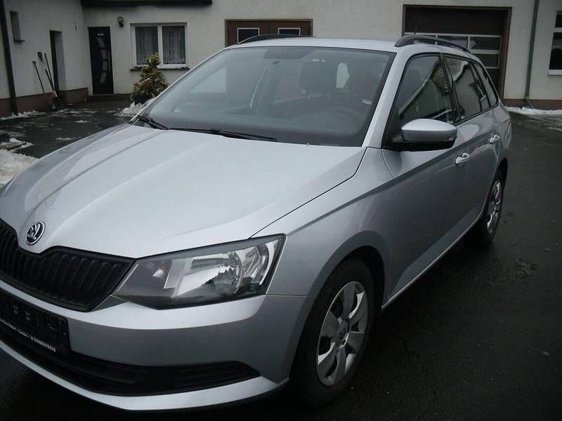 Gebraucht Skoda Fabia 90 PS (66 kW) 2017 Silber Kombi