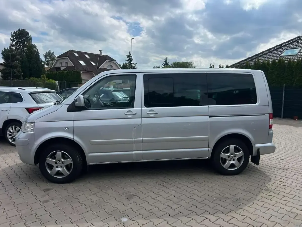 Gebraucht VW Multivan Highline 235 PS (172 kW) 2010 Van / Kleinbus