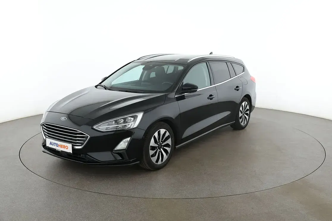 Gebraucht Ford Focus Cool & Connect 125 PS (91 kW) 2018 Kombi