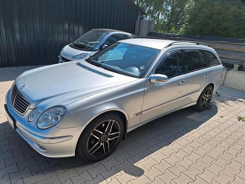Gebraucht Mercedes E280 190 PS (139 kW) 2006 Silber Kombi