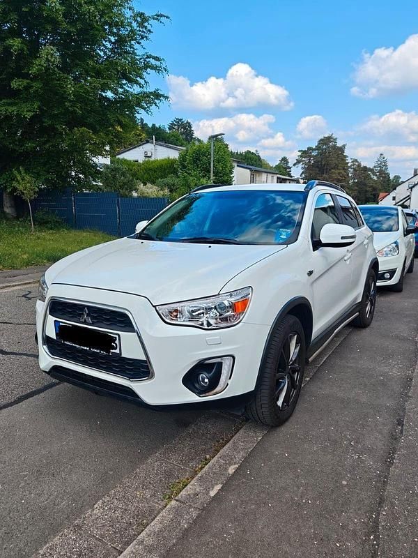 Gebraucht Mitsubishi ASX Diamant Edition 150 PS (110 kW) 2017 Weiß SUV