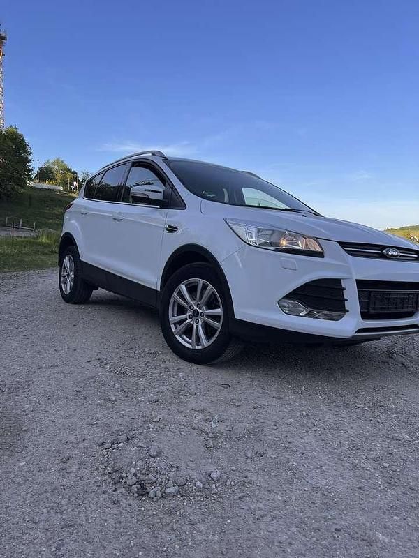 Gebraucht 2014 Ford Kuga Titanium SUV | 9.000 € (Guter Preis) - Bild 1/4
