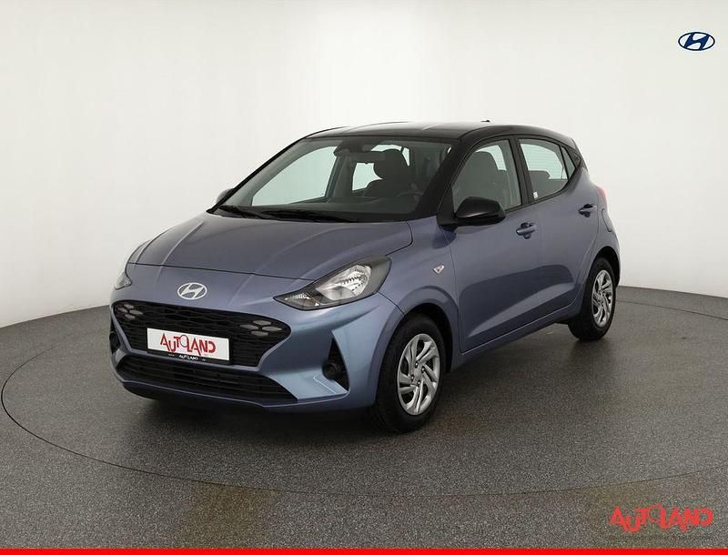 Neu Hyundai i10 63 PS (46 kW) 2025 Blau Kleinwagen