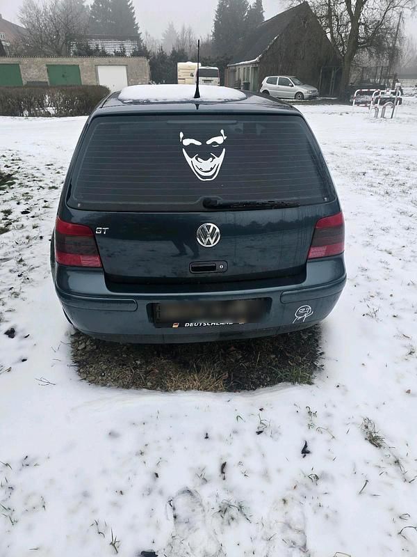 Gebraucht VW Golf IV 105 PS (77 kW) 2002 Andere farben Kleinwagen