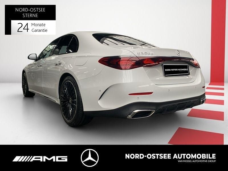 Gebraucht Mercedes E300 AMG 204 PS (150 kW) 2024 Manufaktur lack manufaktur opa Limousine