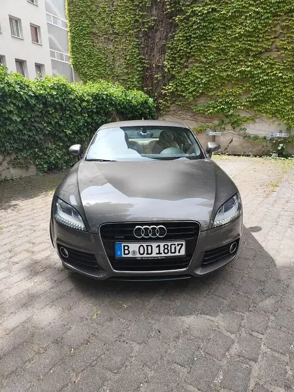 Gebraucht Audi TT Sport 211 PS (155 kW) 2011 Grau Coupé