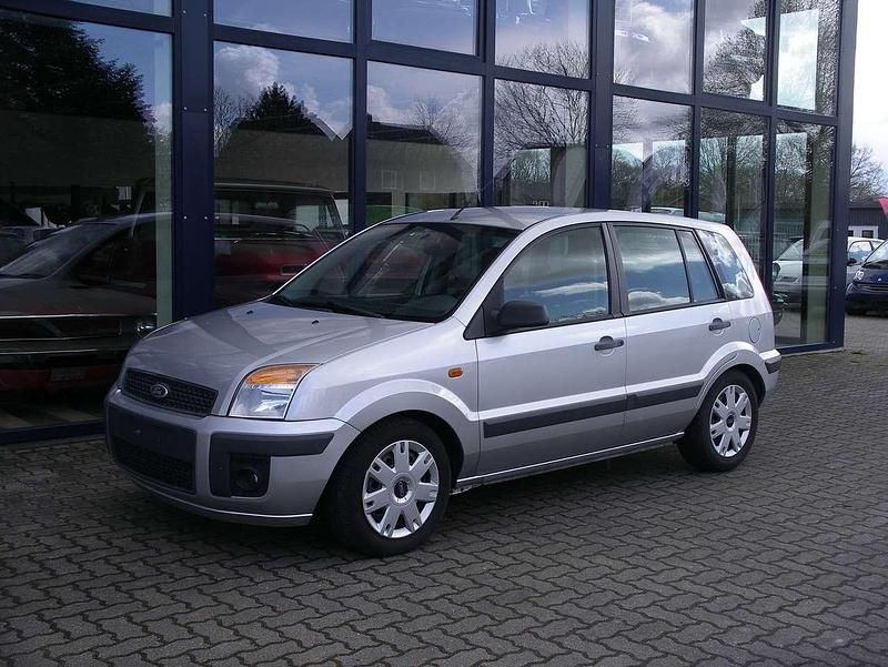 Gebraucht Ford Fusion 90 PS (66 kW) 2005 Polarsilber metallic Kleinwagen